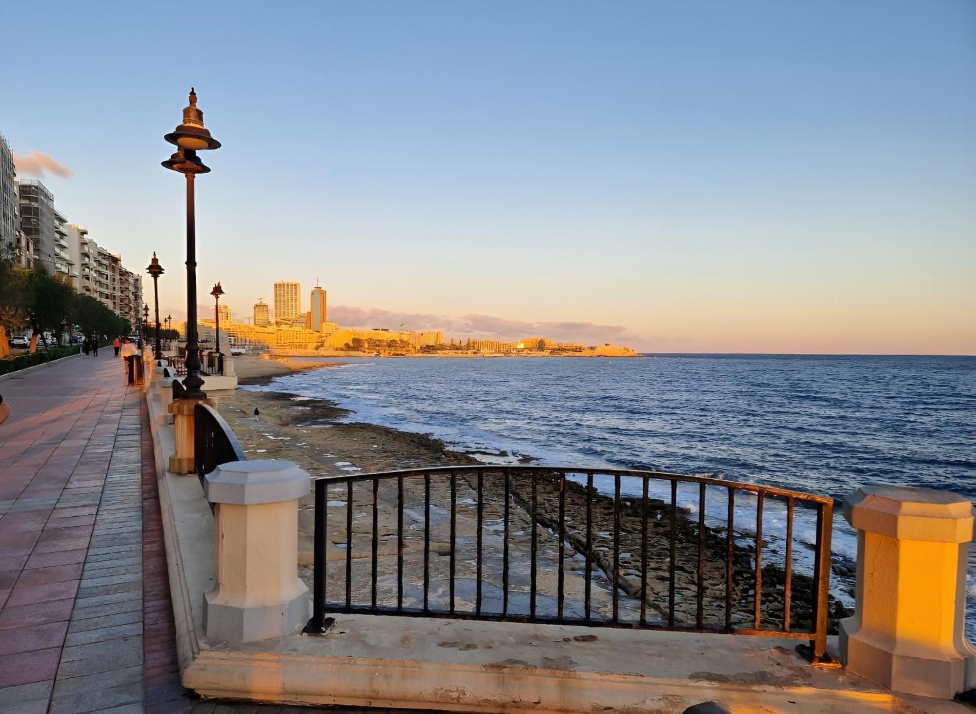 Cosy Penthouse With Bbq 公寓 Sliema