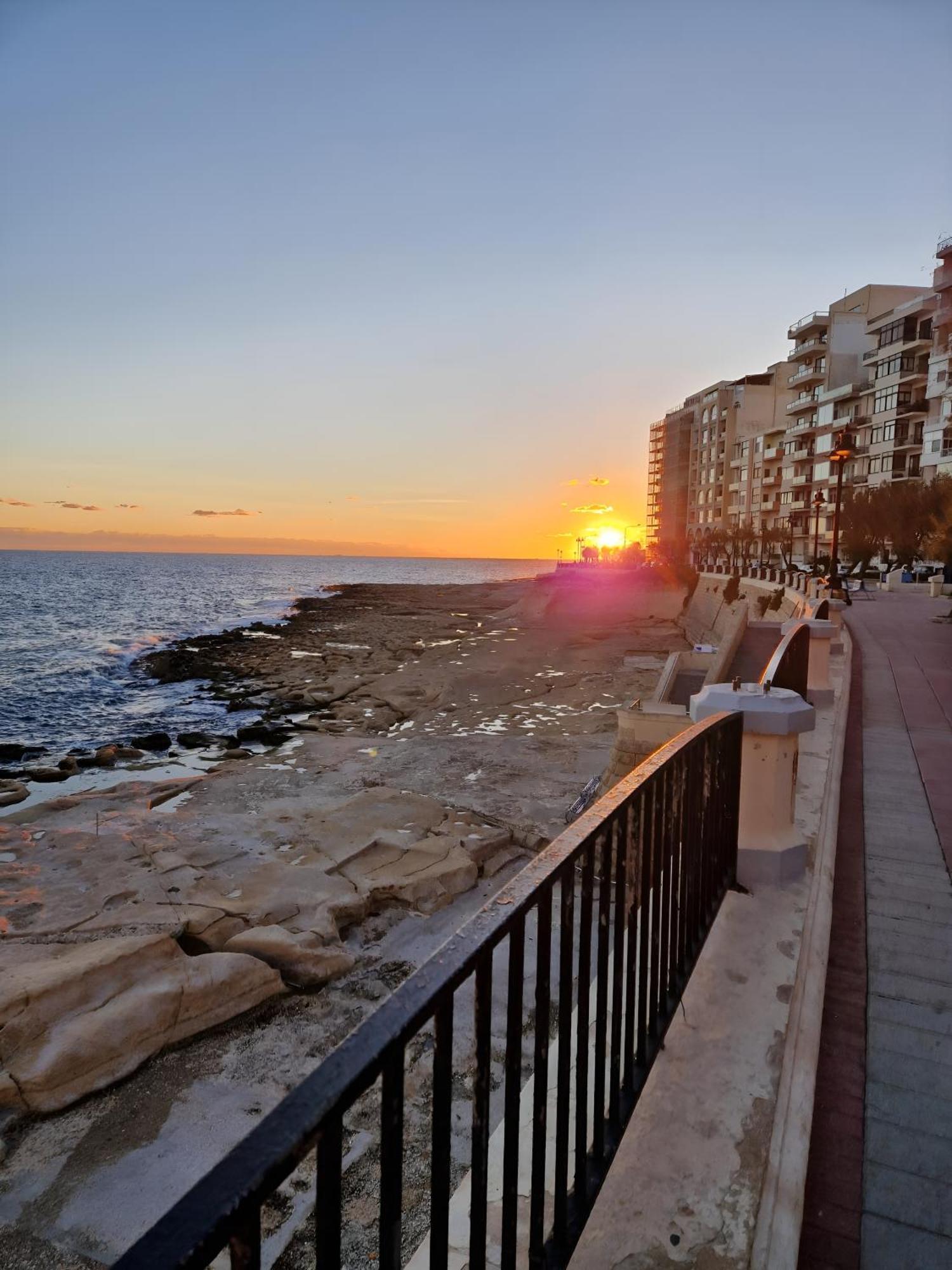 Cosy Penthouse With Bbq 公寓 Sliema